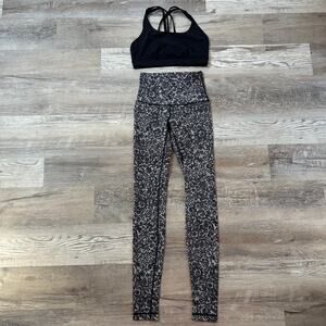 Lululemon Sports Bra & Lace Print High Rise Leggings Set Black White Sz 4